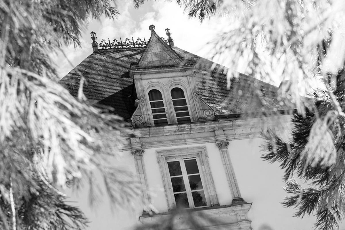 Country Club Hotel Yvré-lʼÉvêque Exterior foto